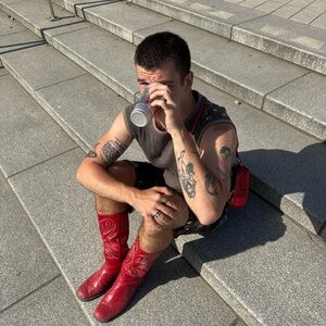 Meet your Posher, Alex